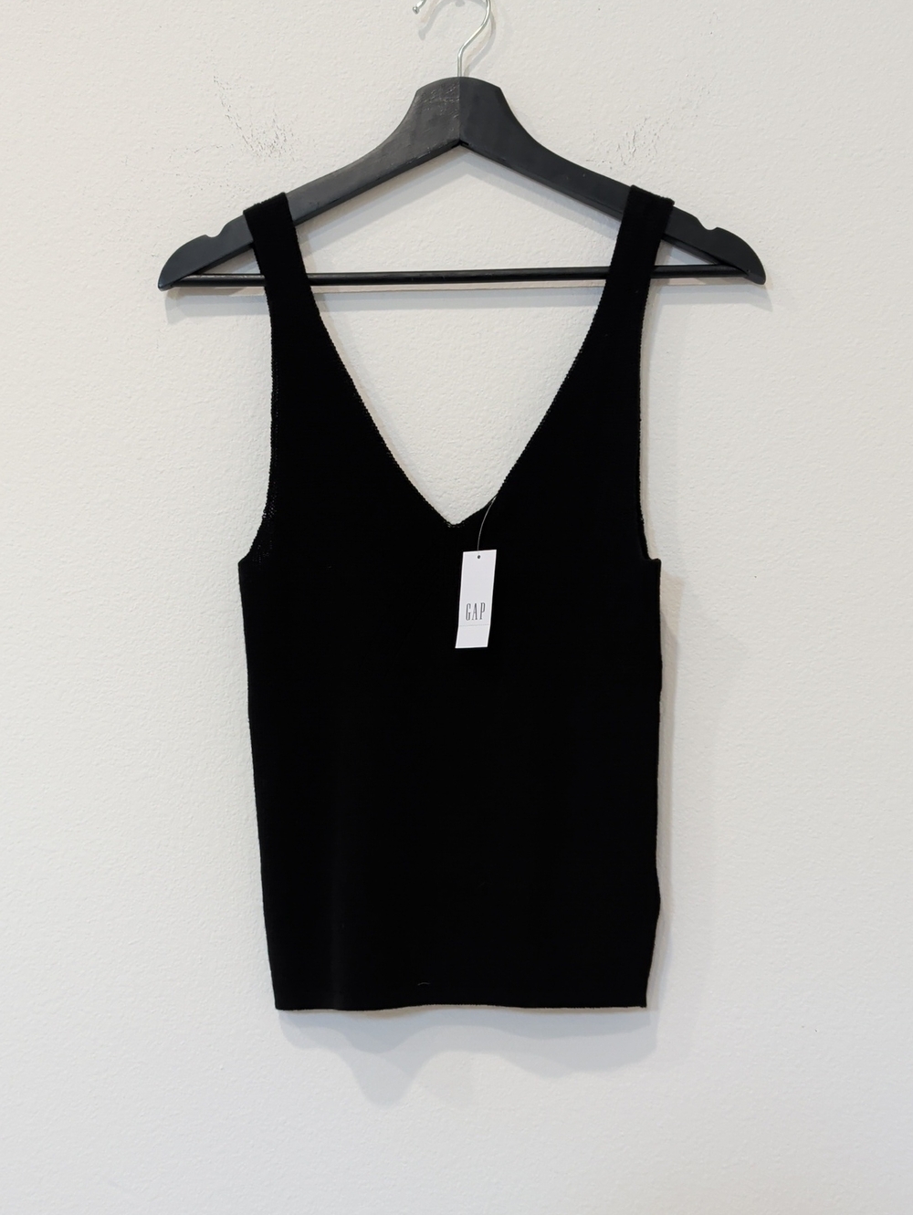 GAP Black V-Neck Ribbed Knit Tank